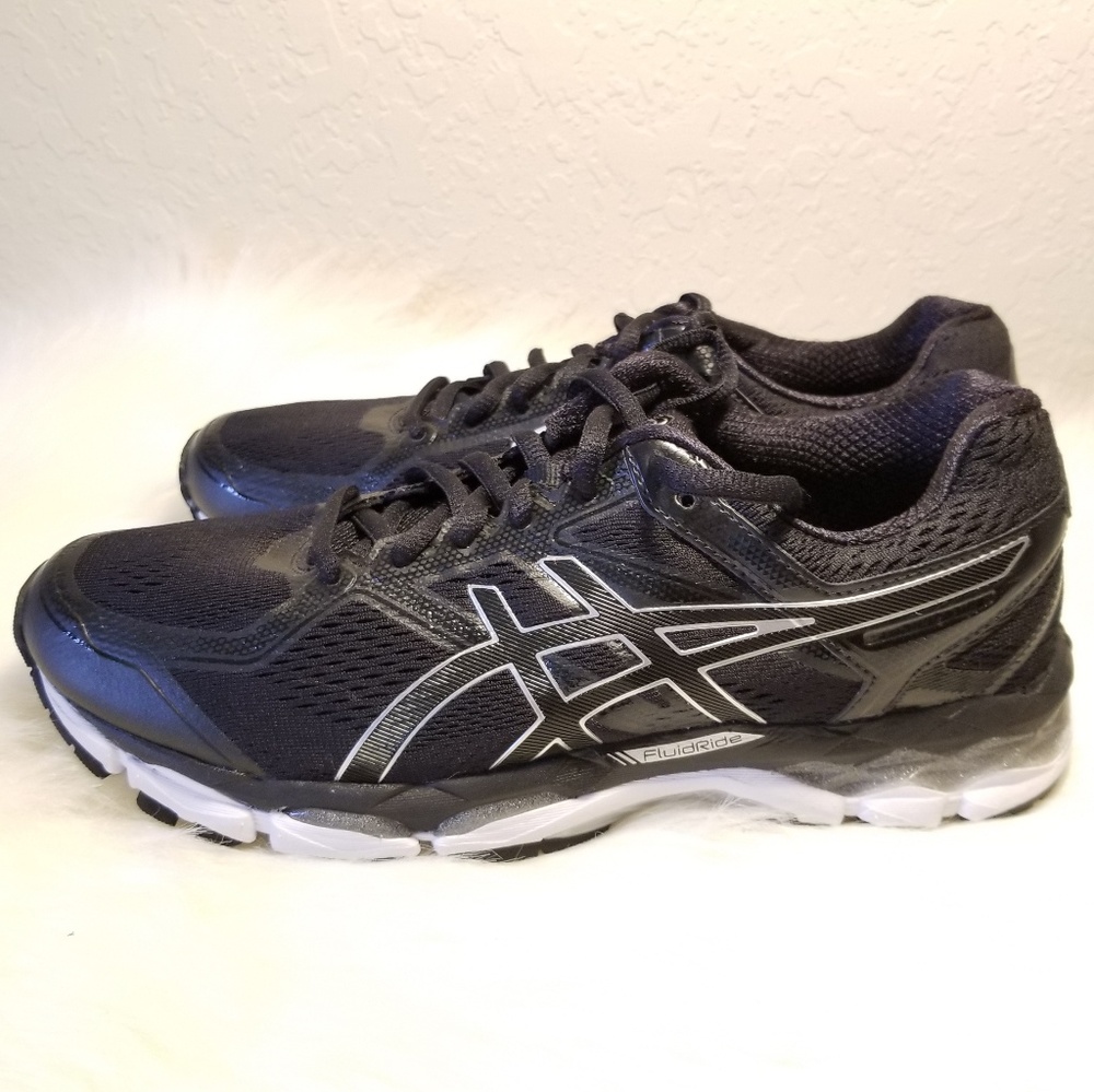 NWT Asics Duomax Gel 5 Running shoes. Size 7